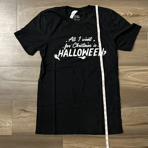 Unique Vintage T-Shirt Women's Small Black with White Letters and Ghosts - Picture 4 of 5